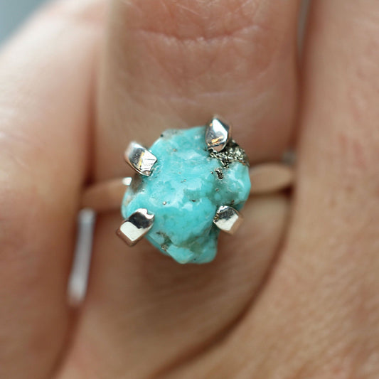 Raw Gemstone Jewelry: 5 Must-Have Pieces That Actually Last - Mettle by Abby