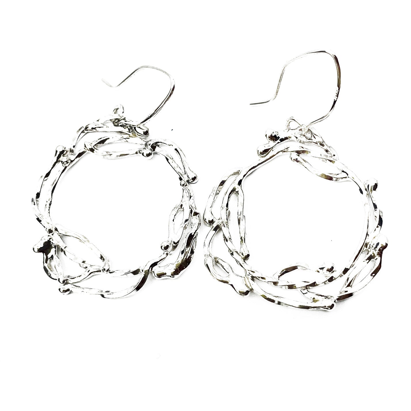Bright White Wreath Earrings - Mettle by Abby